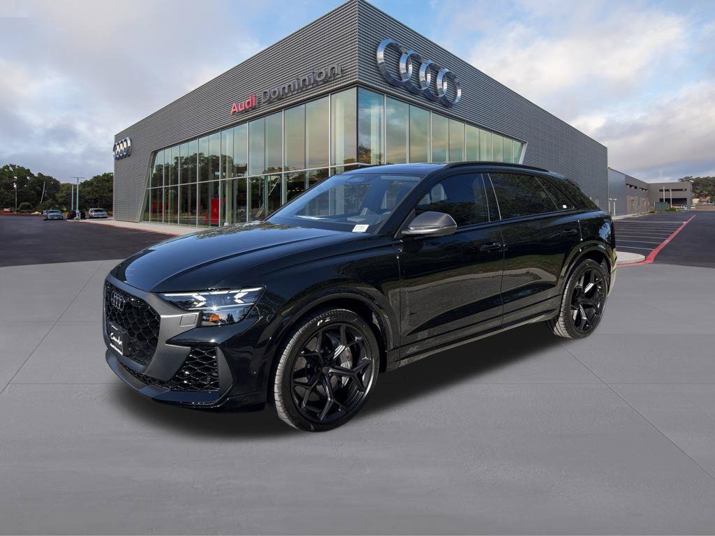  Audi RS Q8 Performance