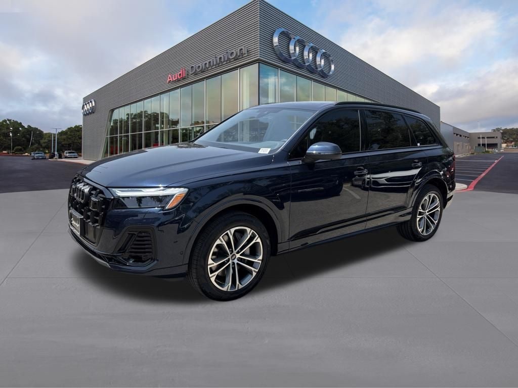 New 2026 Audi Q7 45 Premium SUV
