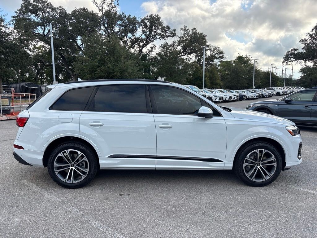New 2026 Audi Q7 45 Premium Plus SUV