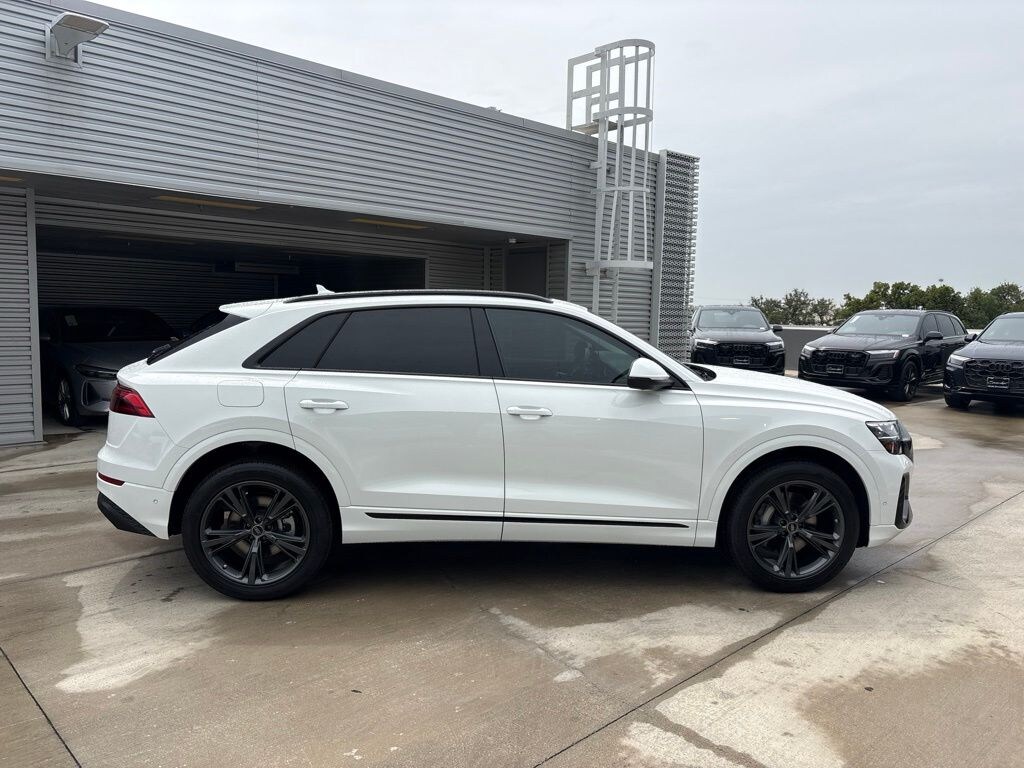 New 2026 Audi Q8 Premium SUV