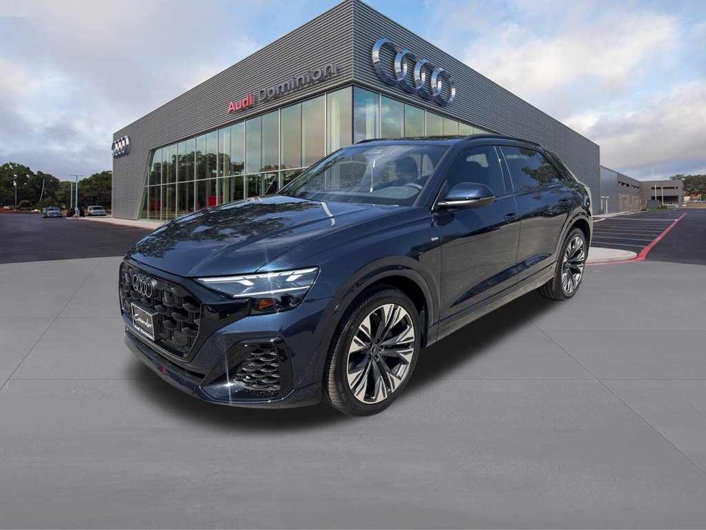  Audi Q8