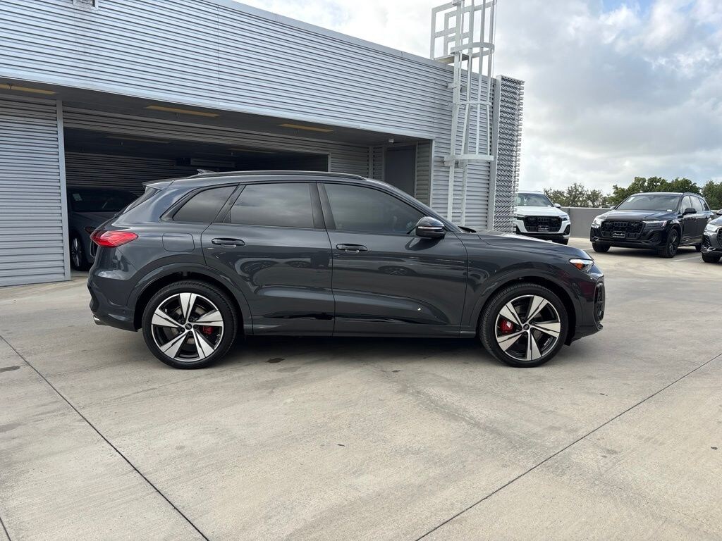 New 2026 Audi SQ5 Prestige SUV