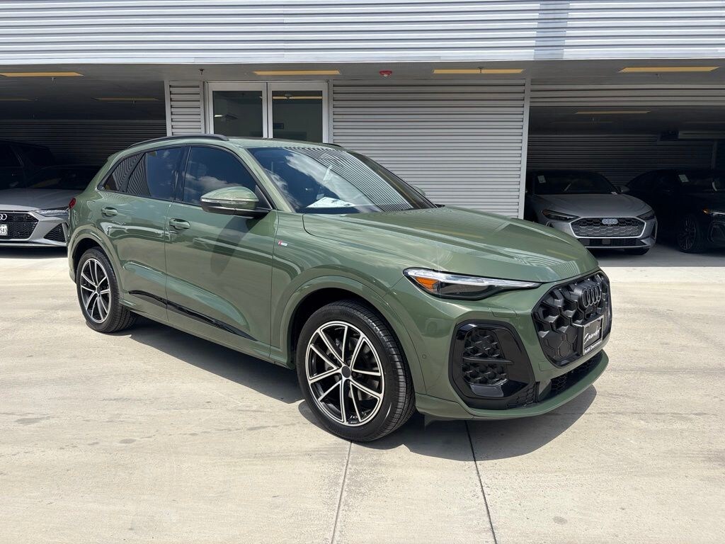 New 2026 Audi Q5 2.0T Prestige SUV