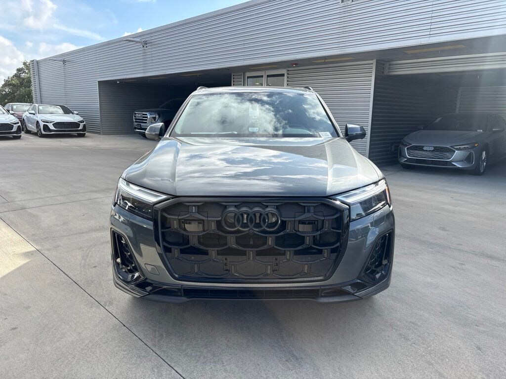 New 2026 Audi Q7 55 Premium SUV