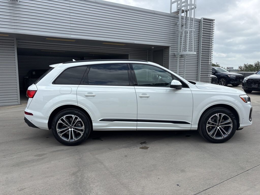 Certified 2026 Audi Q7 55 Premium SUV