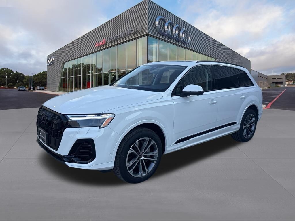 New 2026 Audi Q7 45 Premium Plus SUV