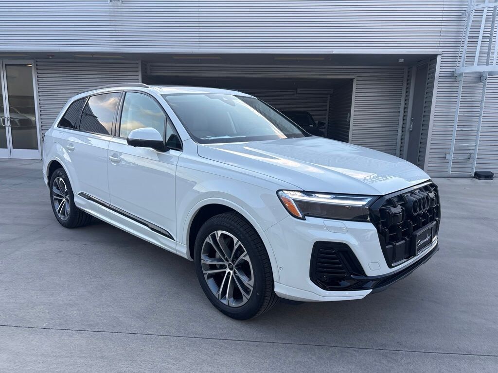 New 2026 Audi Q7 45 Premium Plus SUV