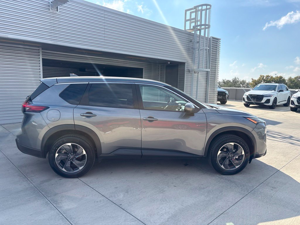 Used 2025 Nissan Rogue SV SUV