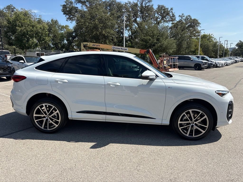 New 2026 Audi Q5 2.0T Premium Plus SUV