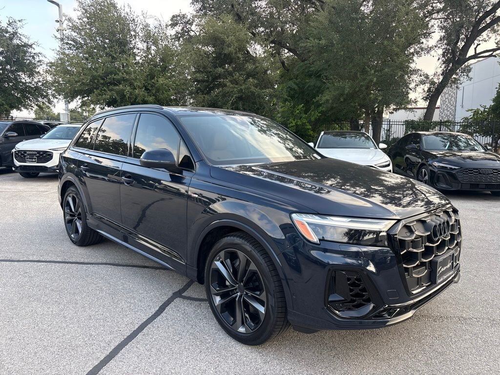 New 2026 Audi Q7 55 Premium SUV