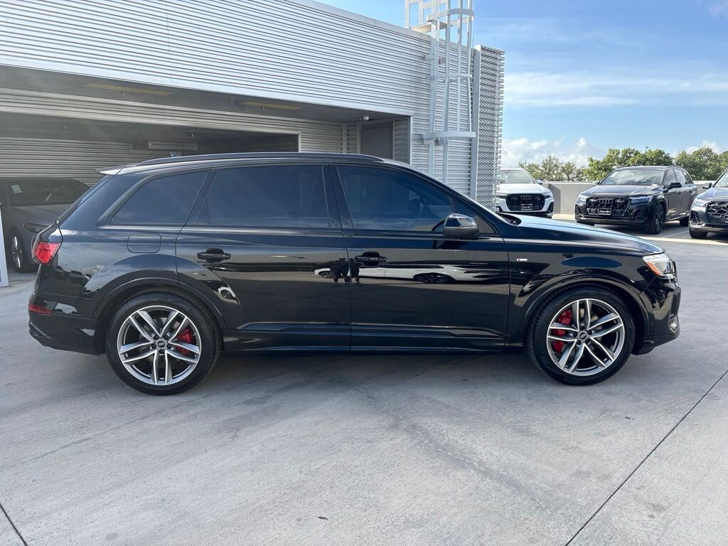 New 2026 Audi Q7 55 Premium SUV
