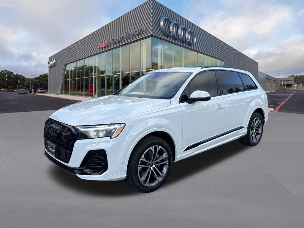 New 2026 Audi Q7 45 Premium Plus SUV