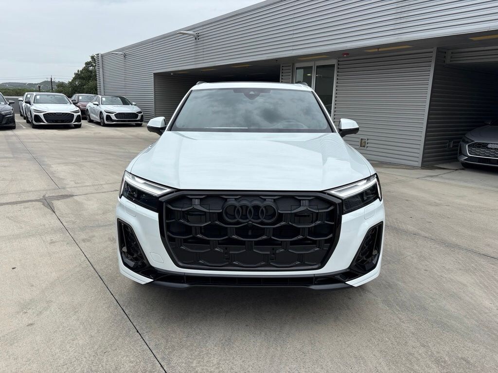 New 2026 Audi Q7 55 Premium SUV