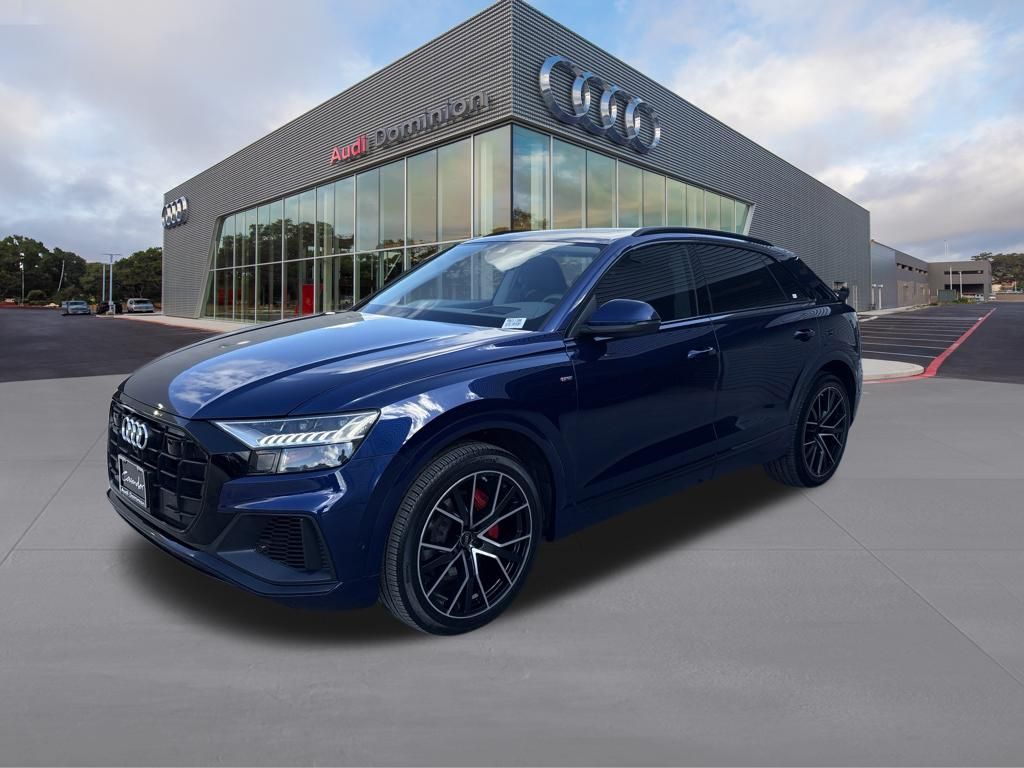  Audi Q8