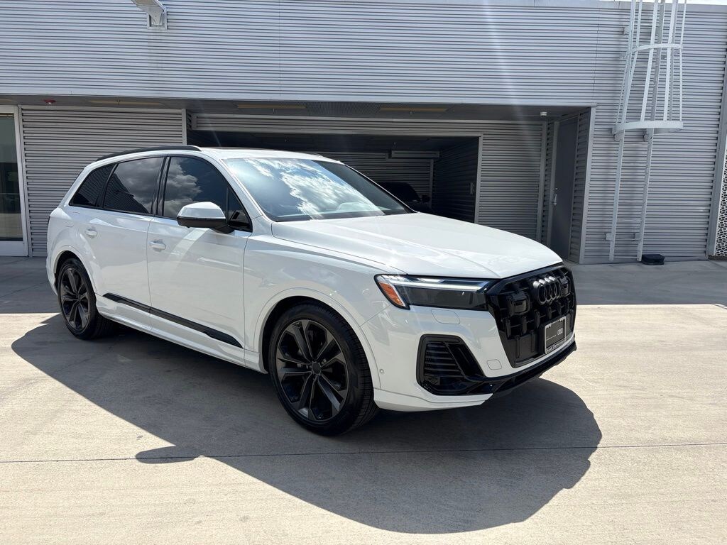 Certified 2026 Audi Q7 55 Premium Plus SUV