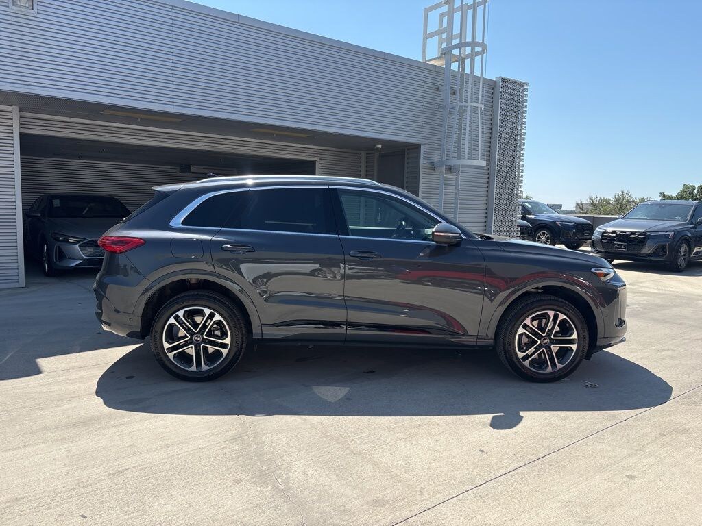 Certified 2025 Audi Q5 2.0T Premium SUV