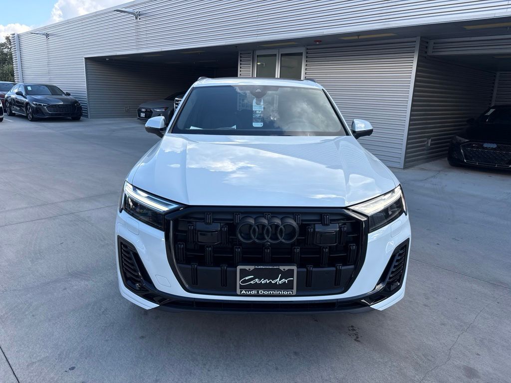 New 2026 Audi Q7 45 Premium SUV