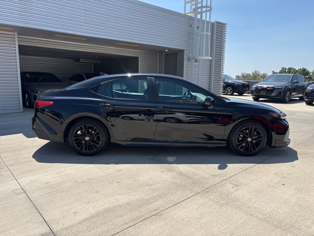 Used 2025 Toyota Camry SE Sedan
