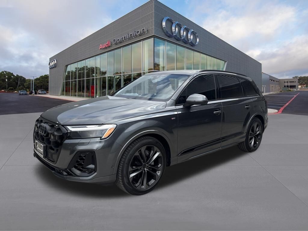 New 2026 Audi Q7 55 Premium SUV