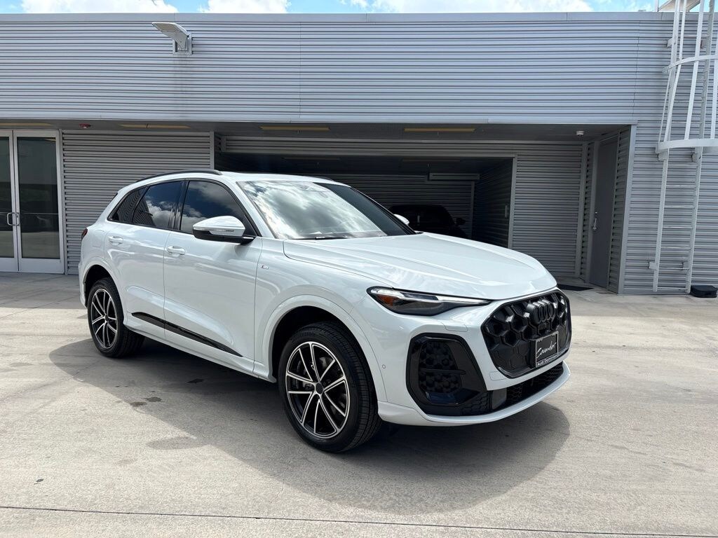 New 2026 Audi Q5 2.0T Premium Plus SUV