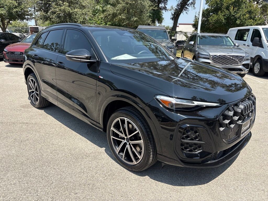 New 2026 Audi Q5 2.0T Premium Plus SUV