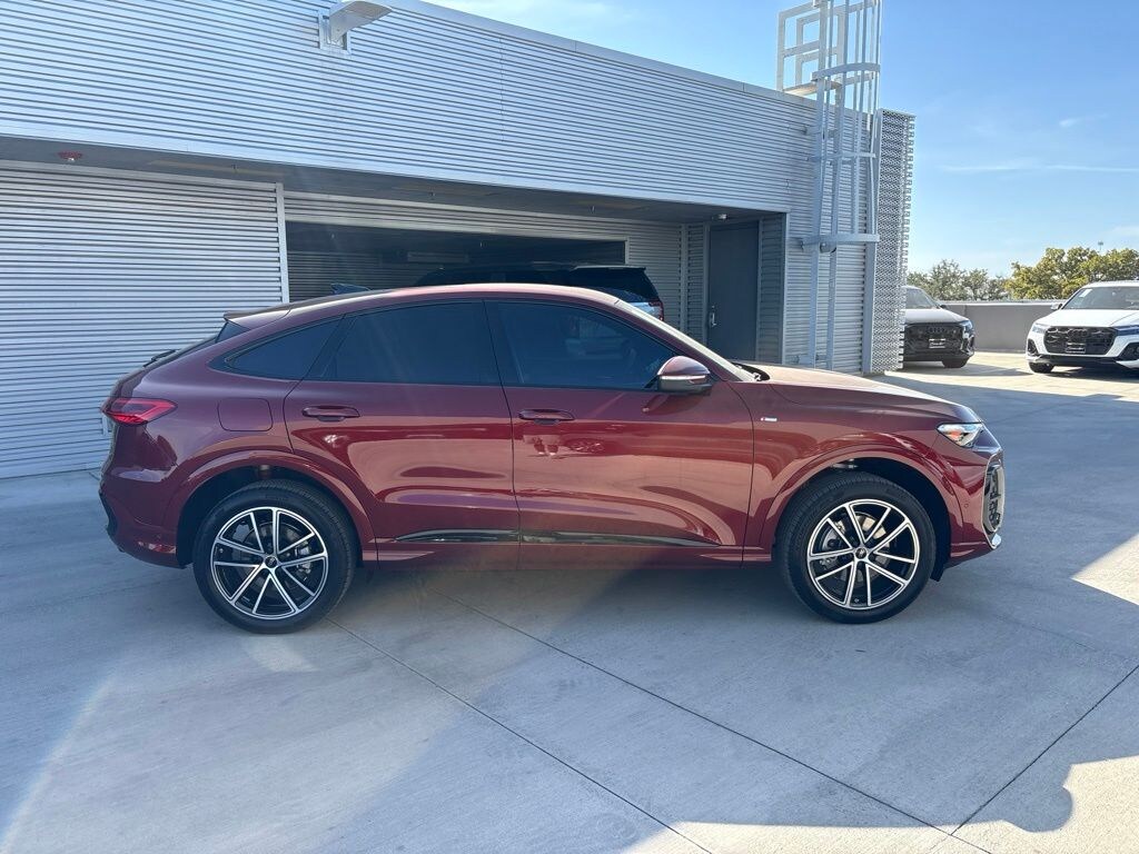 New 2026 Audi Q5 2.0T Premium Plus SUV