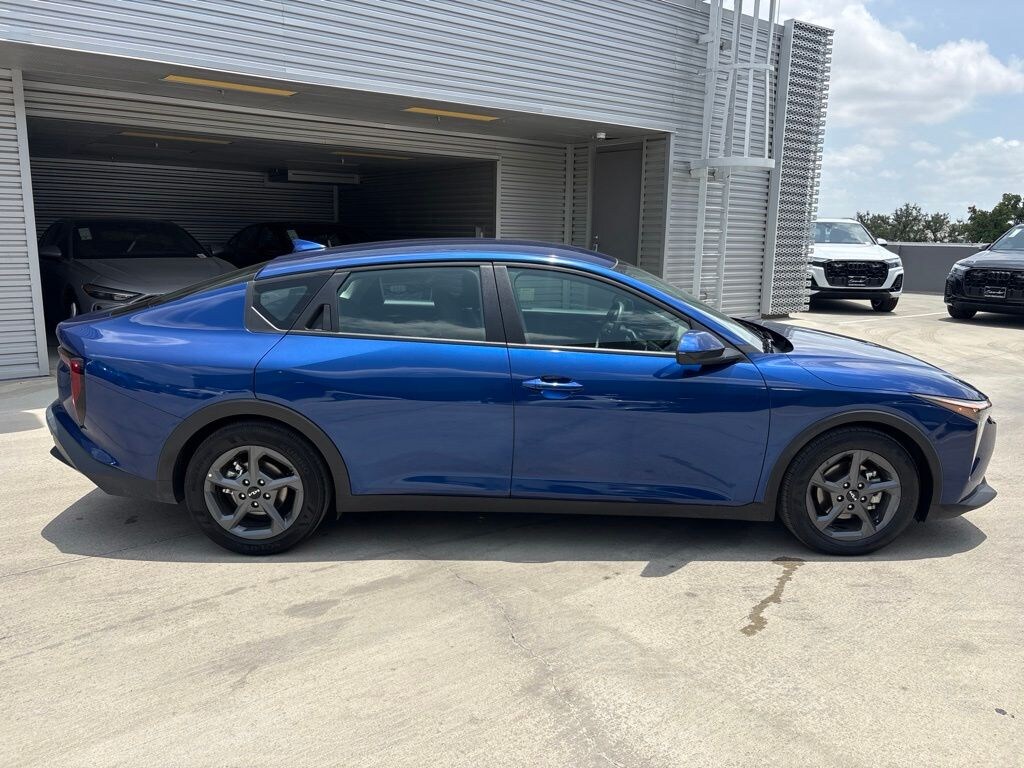 Used 2025 Kia K4 LXS Sedan