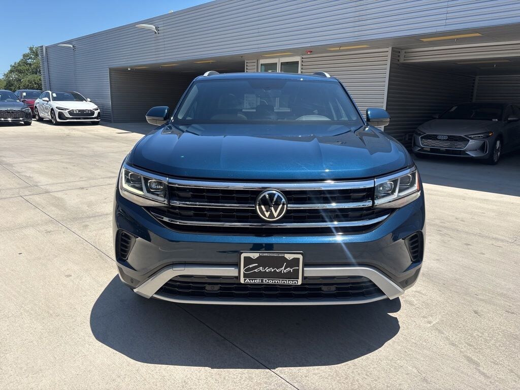 Used 2022 Volkswagen Atlas Cross Sport 2.0T SE w/Technology SUV