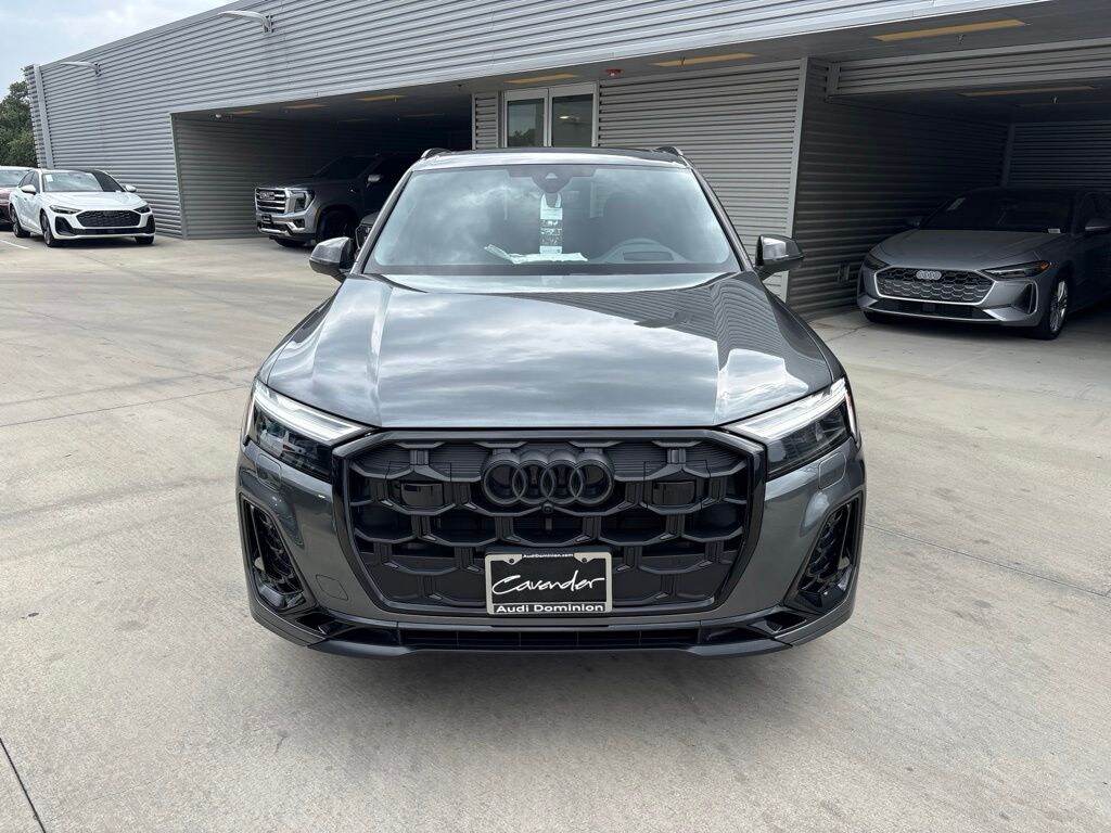 New 2026 Audi Q7 55 Premium SUV