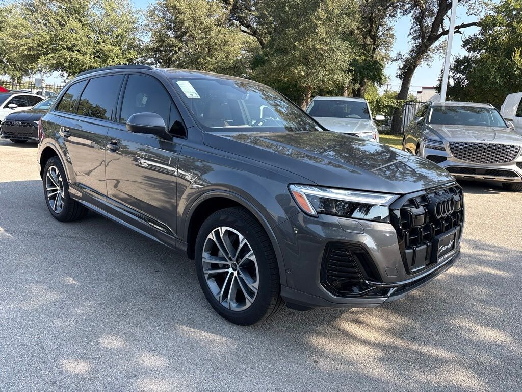 New 2026 Audi Q7 45 Premium Plus SUV