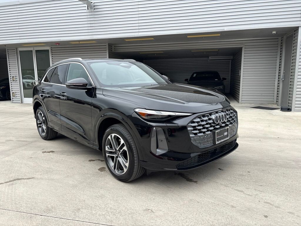 Certified 2025 Audi Q5 2.0T Premium SUV