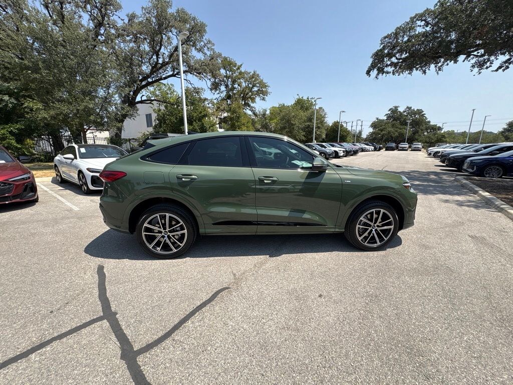 New 2026 Audi Q5 2.0T Premium Plus SUV