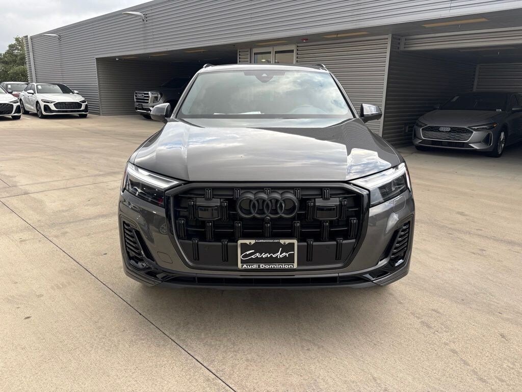 New 2026 Audi Q7 45 Premium Plus SUV