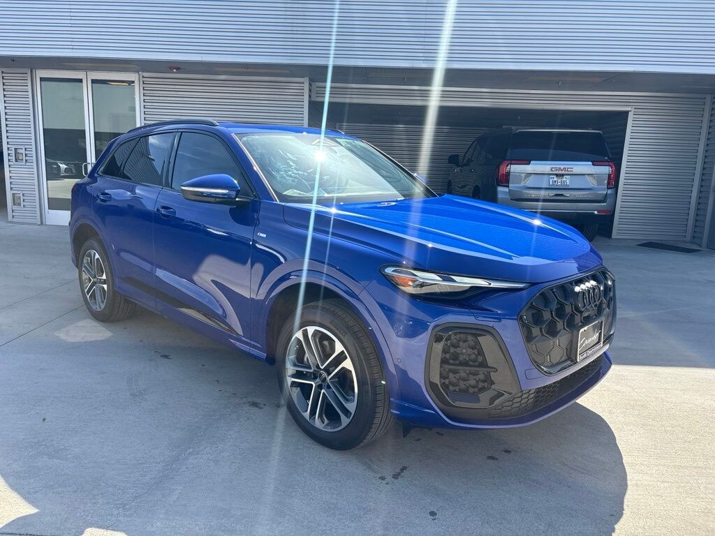 New 2026 Audi Q5 Premium SUV