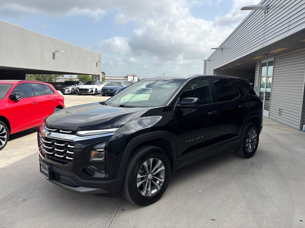 Used 2025 Chevrolet Equinox LT SUV