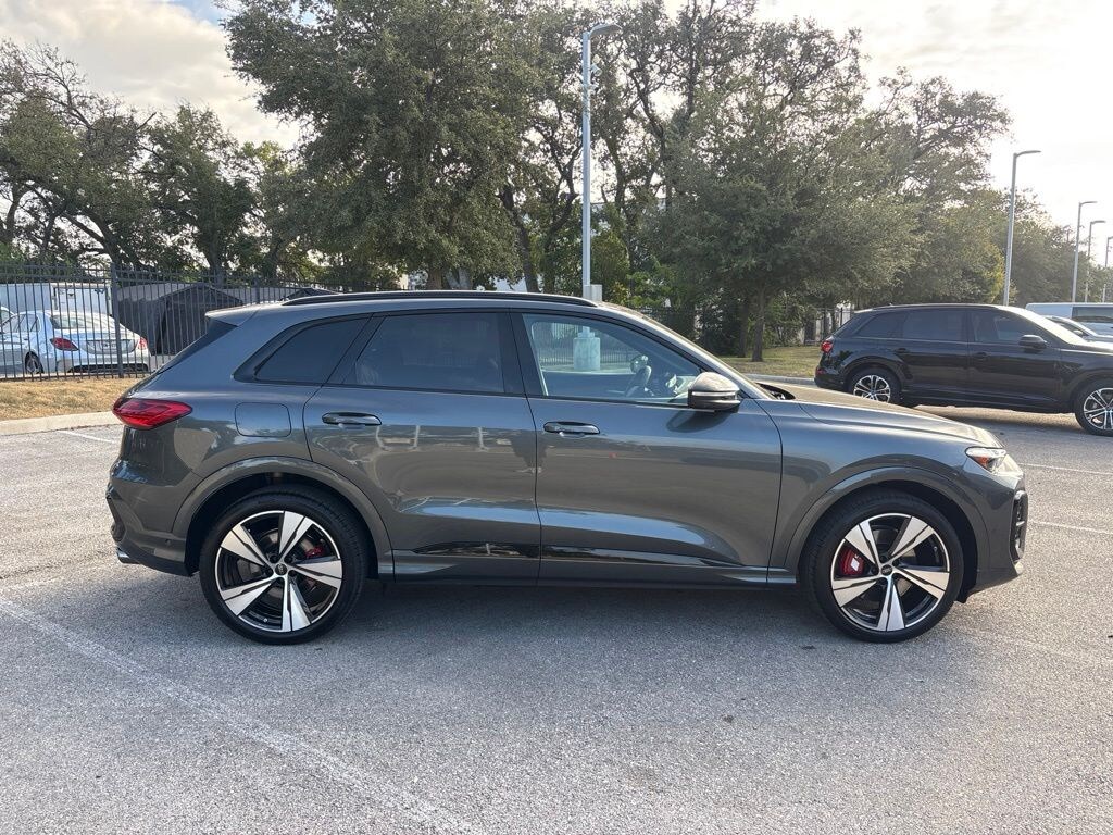 New 2026 Audi SQ5 Prestige SUV