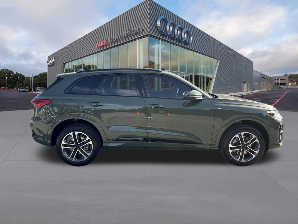 New 2026 Audi Q5 Premium SUV