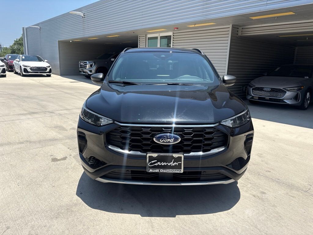 Used 2025 Ford Escape ST-Line SUV