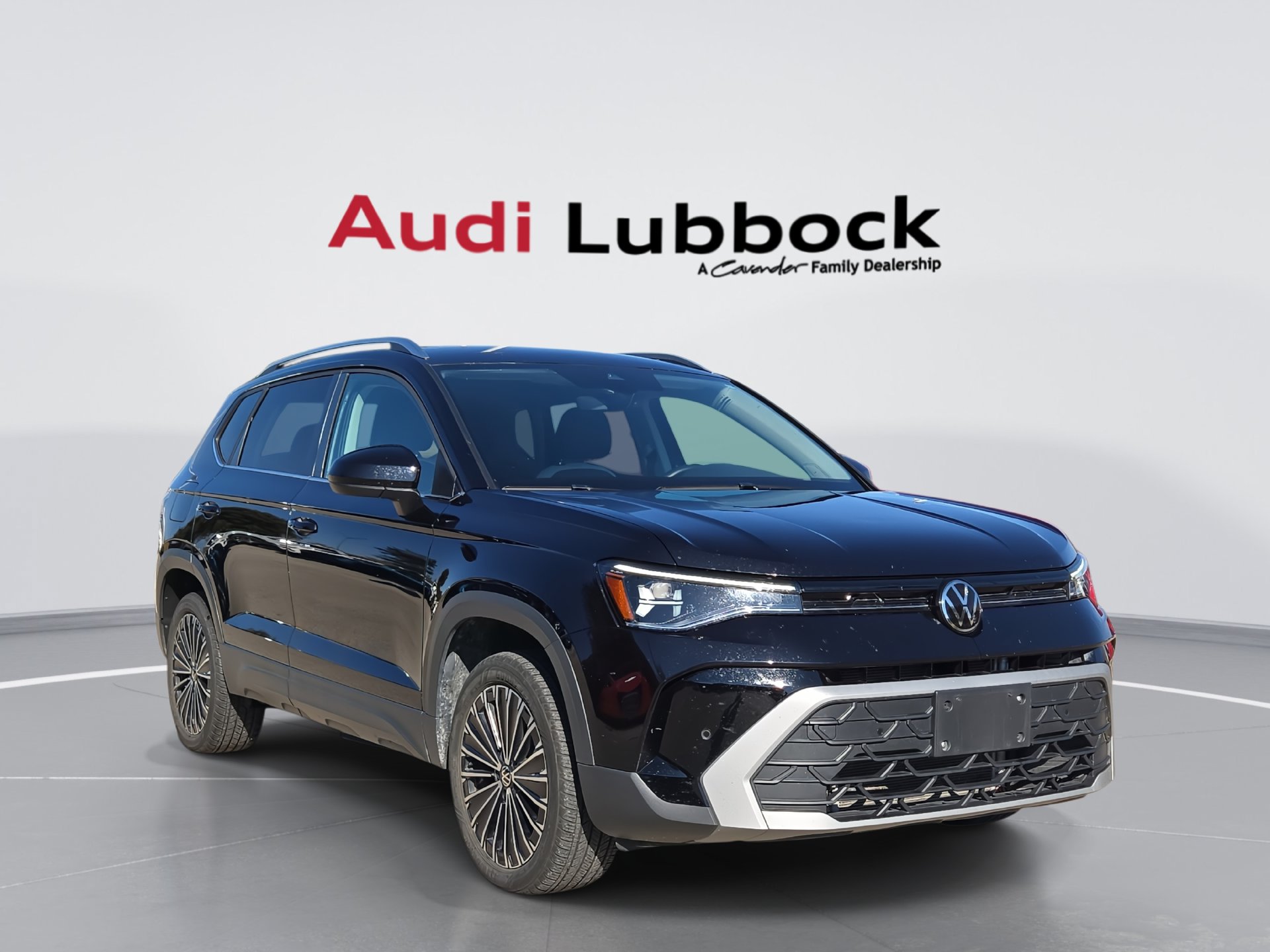 Used 2025 Volkswagen Taos 1.5T SE SUV