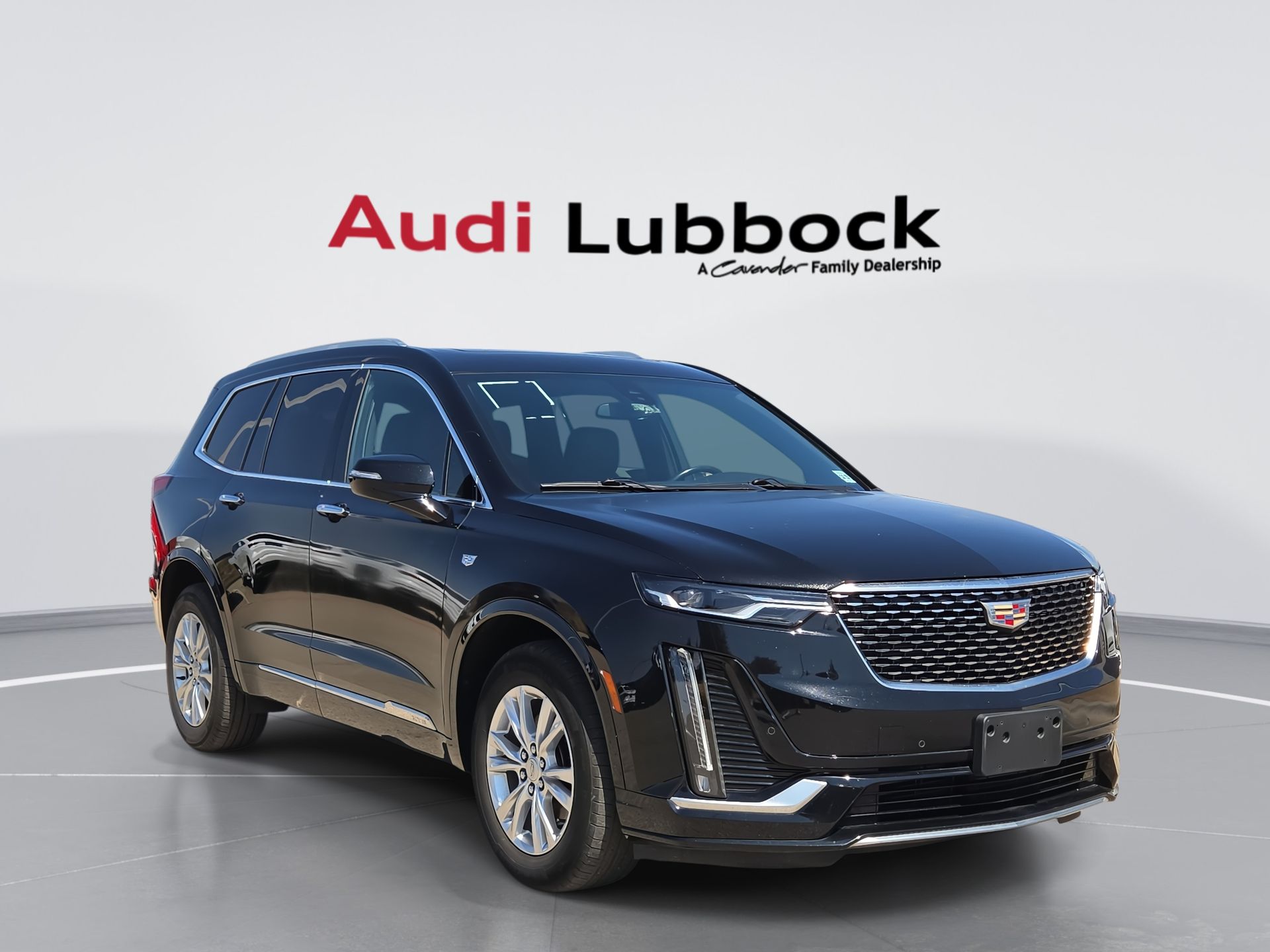 Cadillac XT6