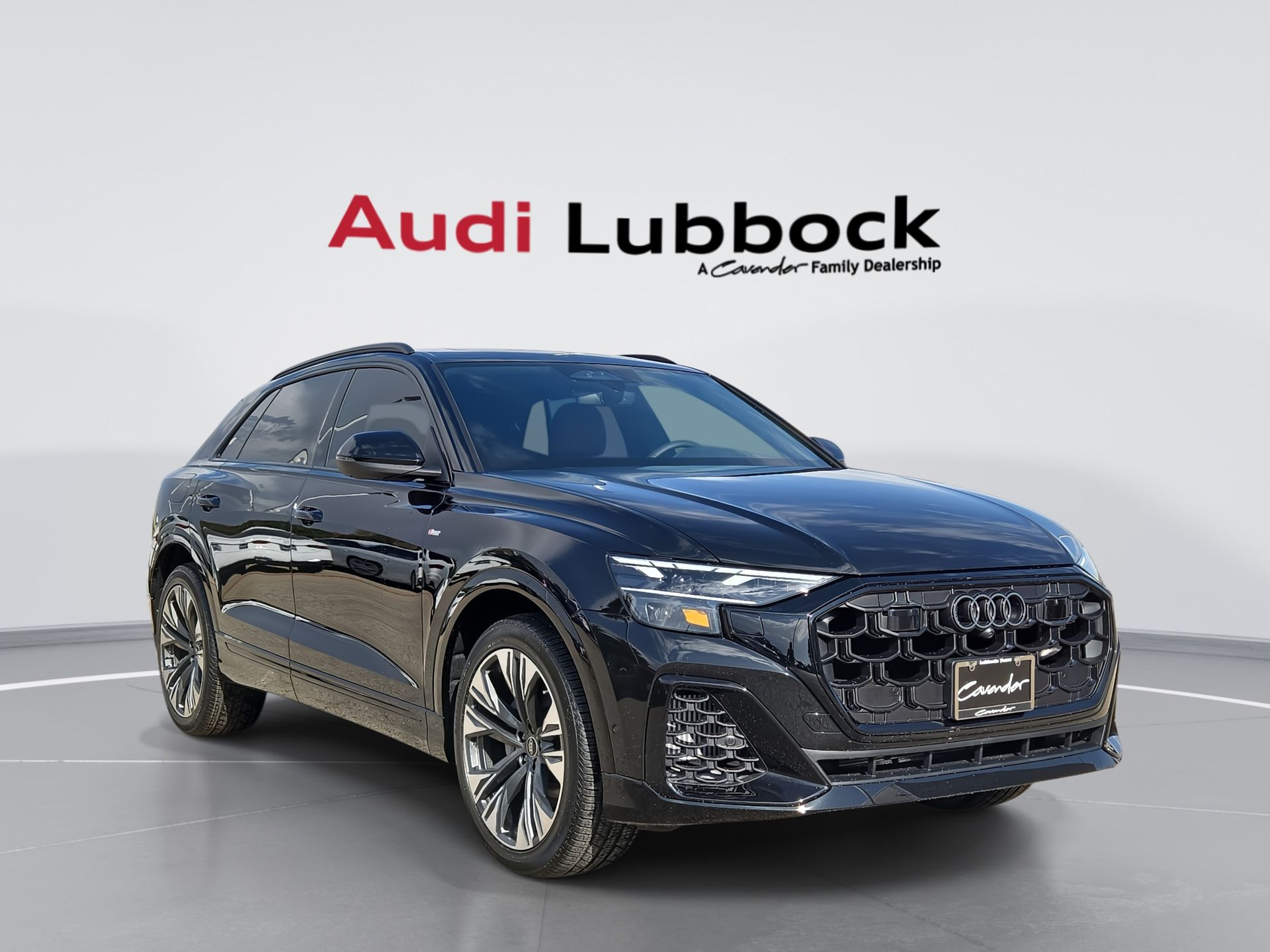 Audi Q8