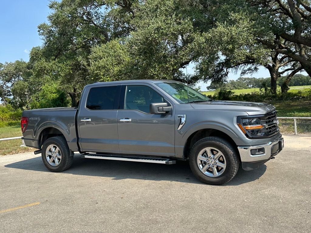 Used 2025 Ford F-150 XLT Truck SuperCrew Cab