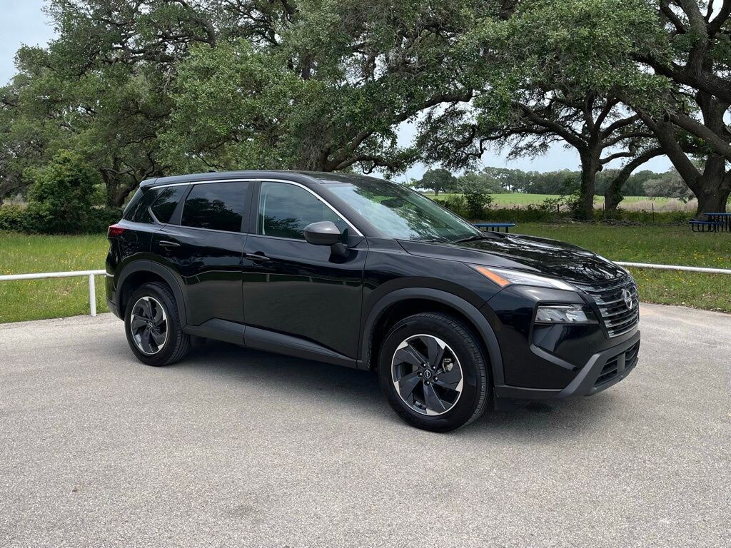 Used 2025 Nissan Rogue SV SUV