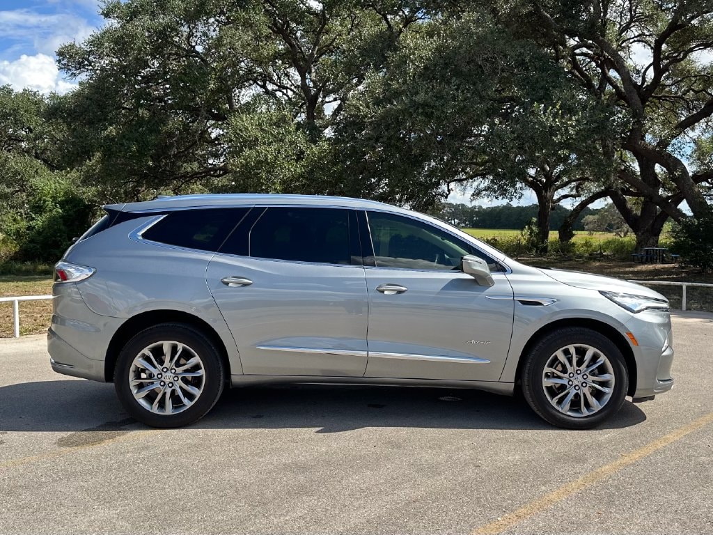 Used 2024 Buick Enclave Avenir SUV