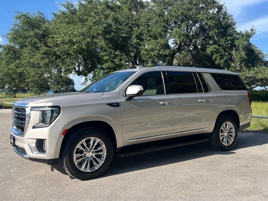 Used 2023 GMC Yukon XL SLT SUV