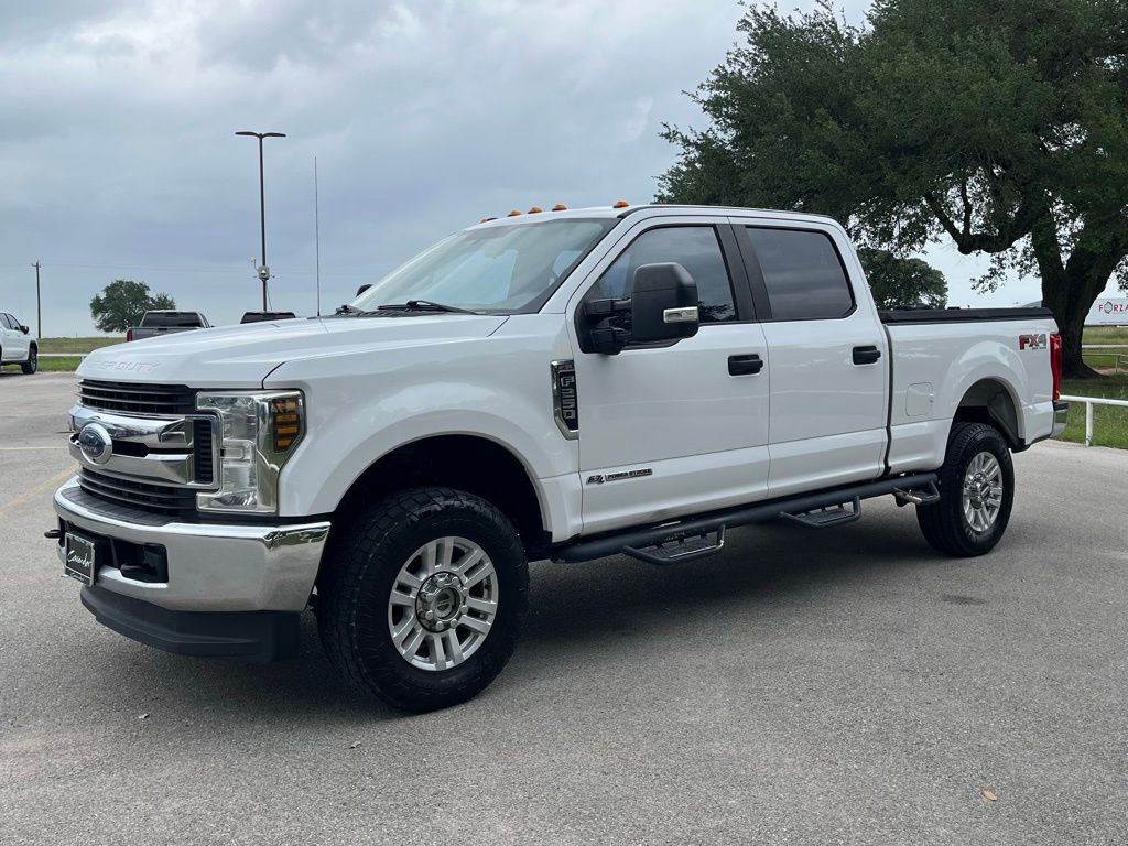2019 Ford F-250 XL 4x4 Crew Cab 6-3/4' Box's photo