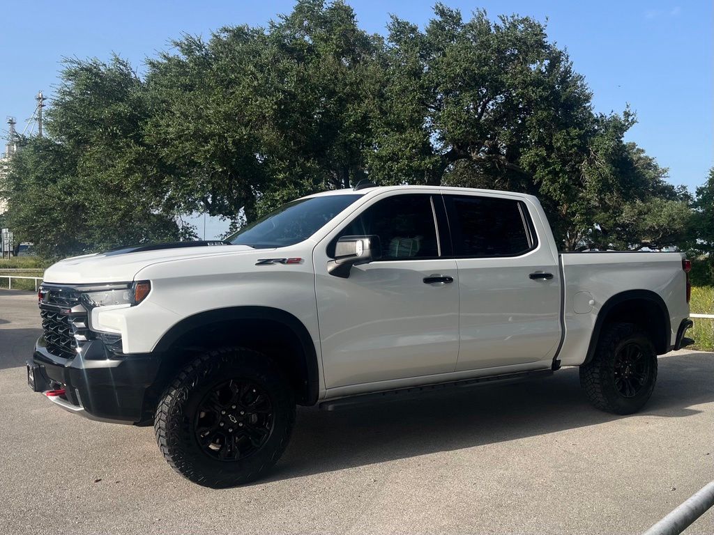 2023 Chevrolet Silverado 1500 ZR2 4X4 Crew Cab Short Box's photo
