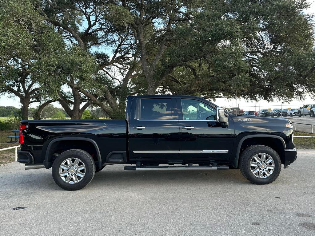 Used 2026 Chevrolet Silverado 2500 HD High Country Z71 Off Road Truck Crew Cab