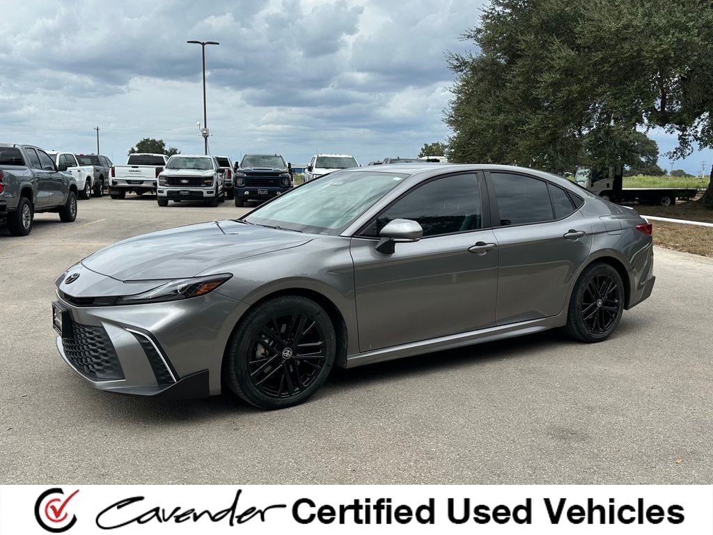 Used 2025 Toyota Camry SE Sedan