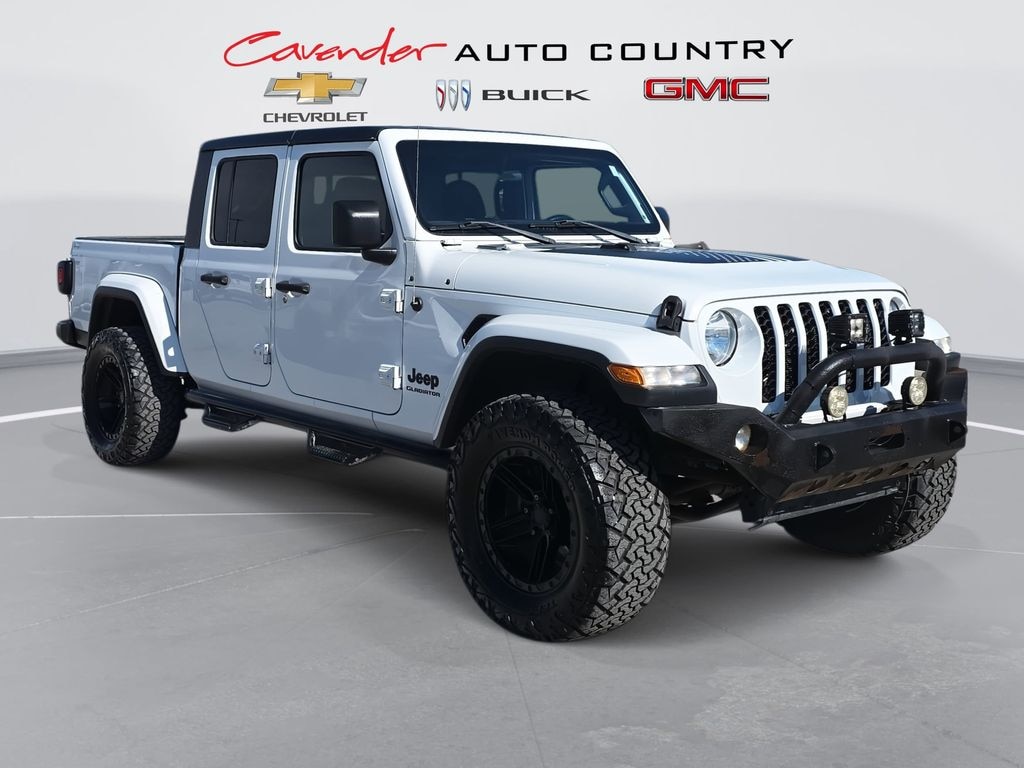 Used 2020 Jeep Gladiator Sport S Truck Crew Cab